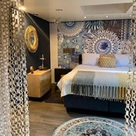 Het Atelier, Sfeervolle B&B Compleet Appartement In Hartje 斯塔普霍斯特 外观 照片