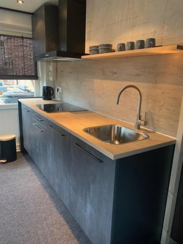 Het Atelier, Sfeervolle B&B Compleet Appartement In Hartje 斯塔普霍斯特 外观 照片