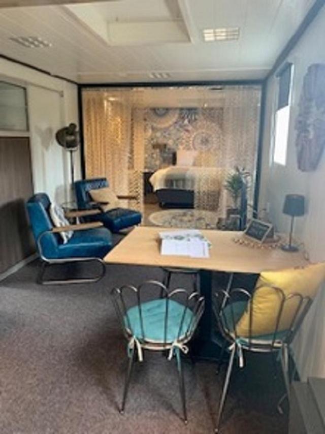 Het Atelier, Sfeervolle B&B Compleet Appartement In Hartje 斯塔普霍斯特 外观 照片